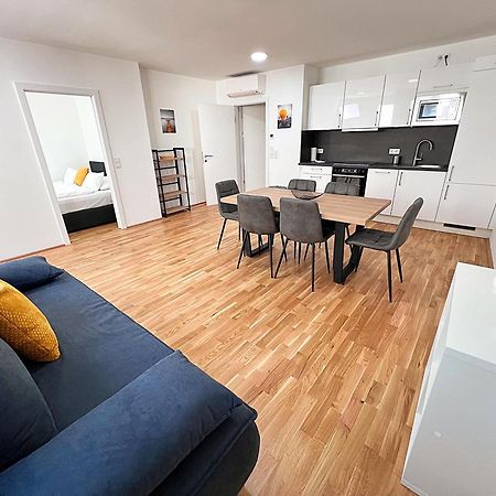 Modern, New, Next To Metro - Gg13 Apartments Wien Exterior foto