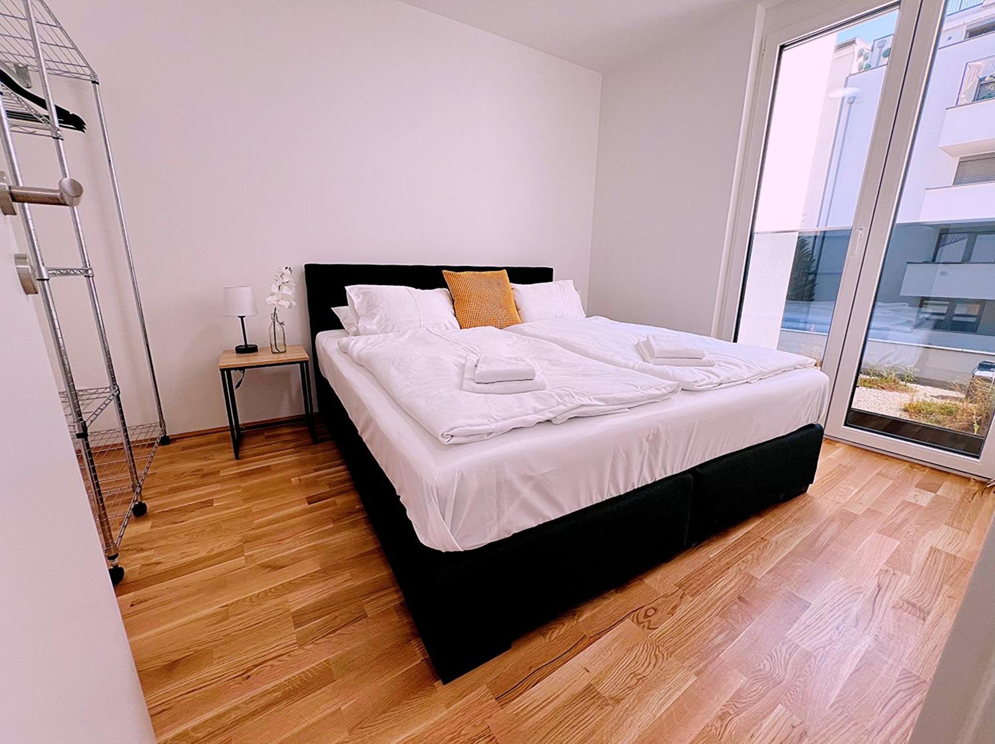 Modern, New, Next To Metro - Gg13 Apartments Wien Exterior foto